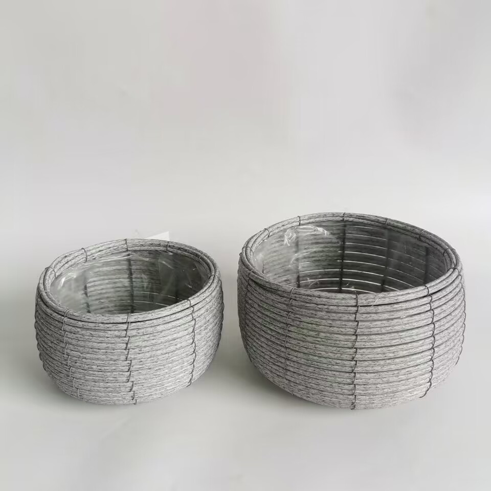 IRON DECORATION