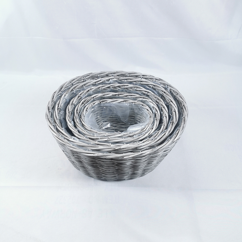 IRON DECORATION