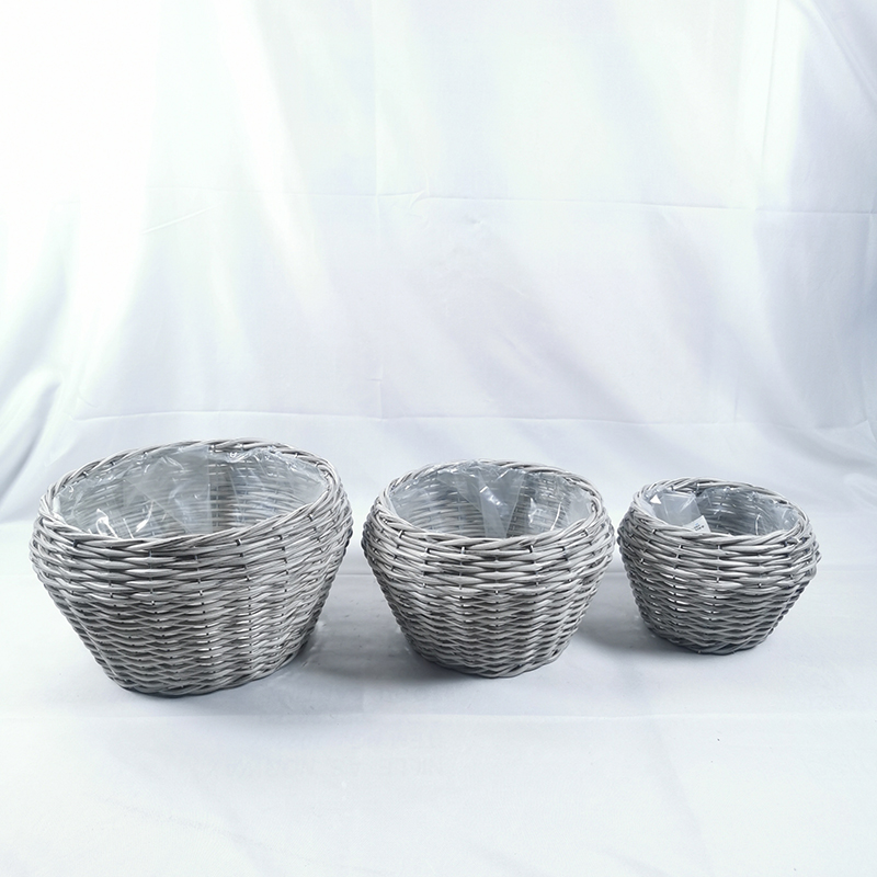 IRON DECORATION