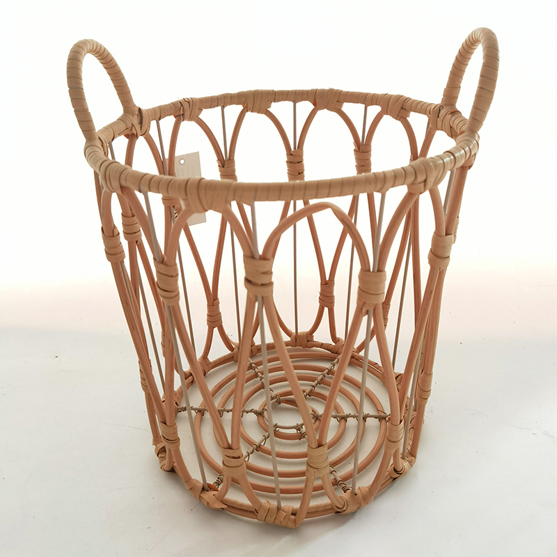 IRON DECORATION